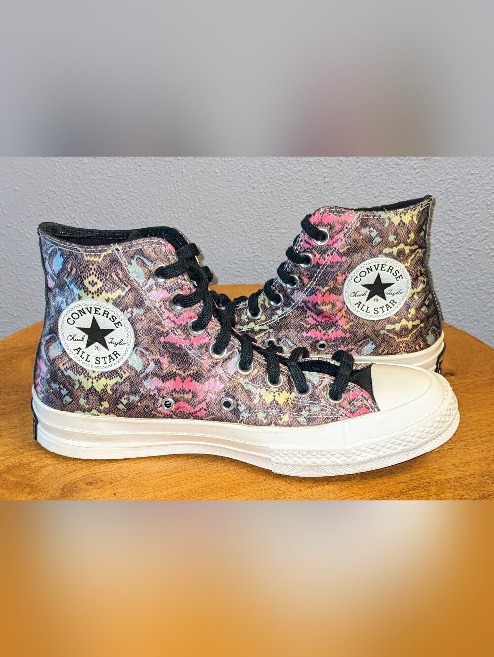 Converse Women's 8.5 Chuck 70 High Digital Daze Snakeskin Sneakers 570264C